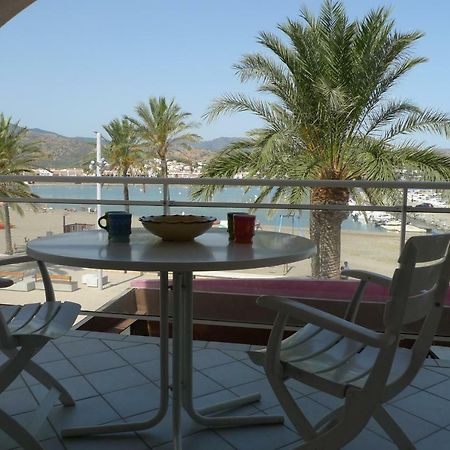 Platja Del Port Apartment Llanca Bagian luar foto