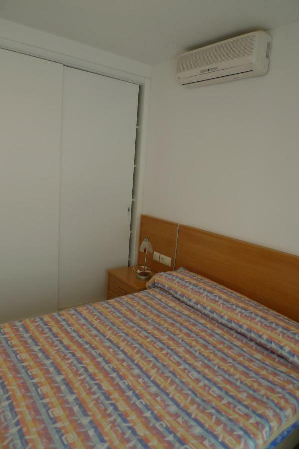 Platja Del Port Apartment Llanca Bagian luar foto