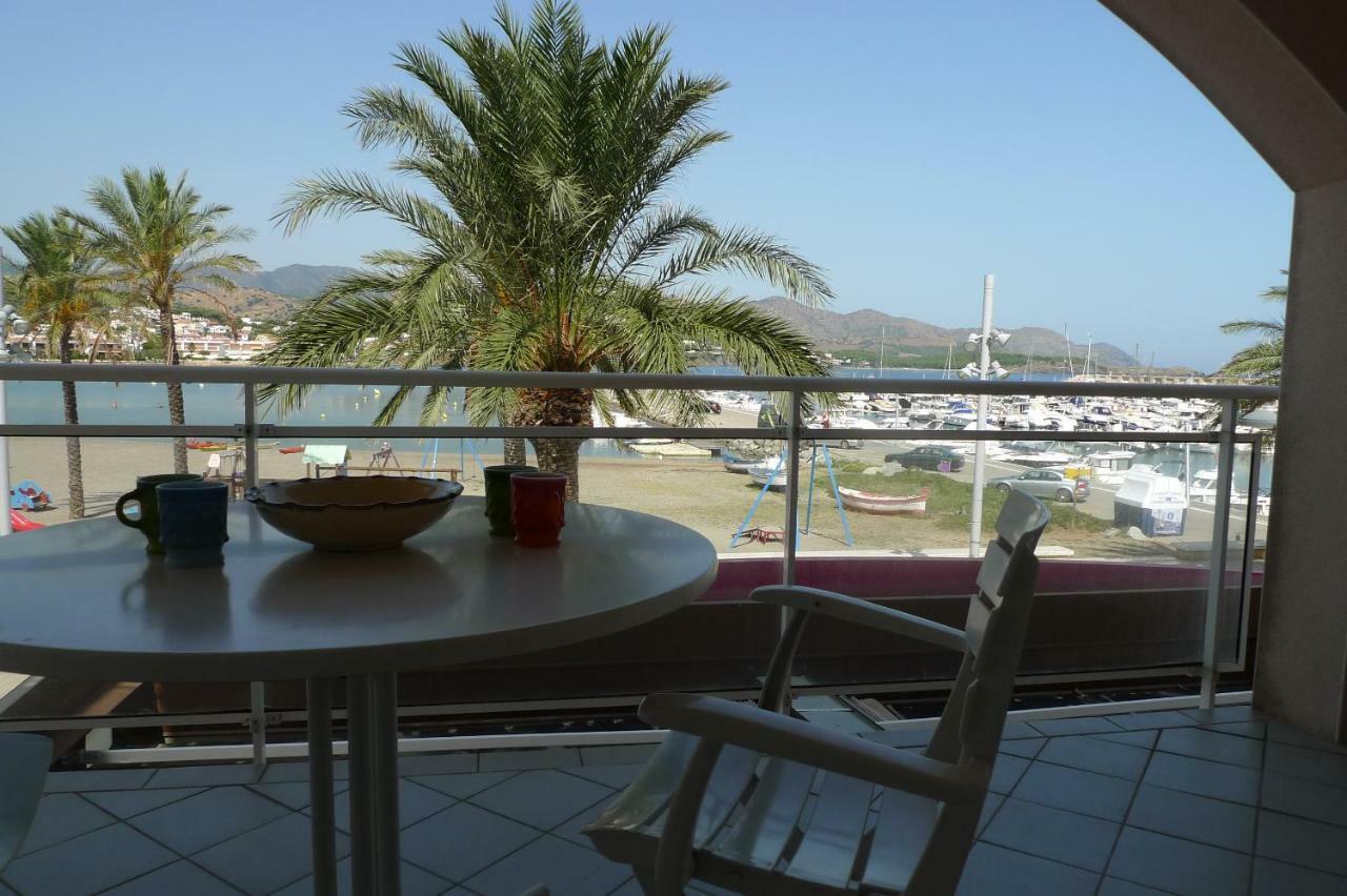 Platja Del Port Apartment Llanca Bagian luar foto