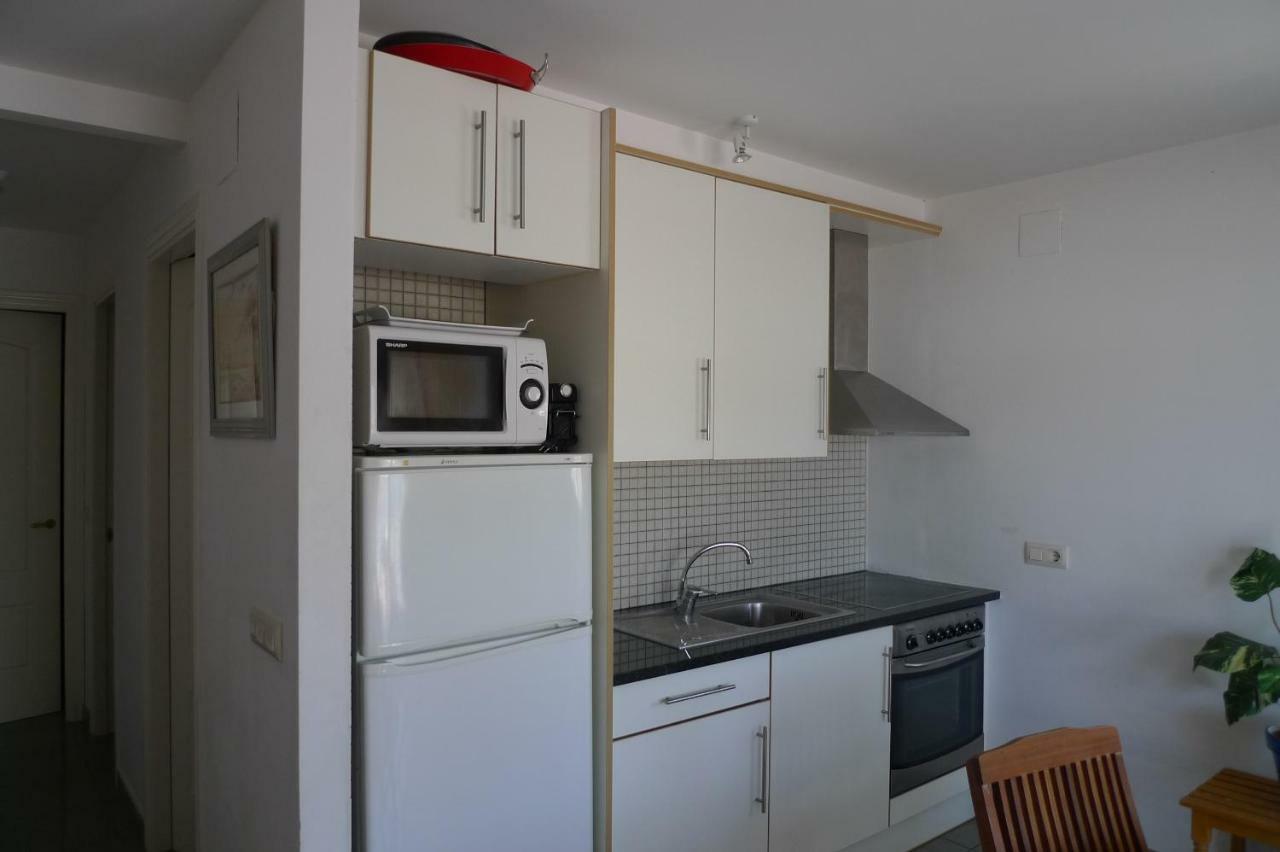 Platja Del Port Apartment Llanca Bagian luar foto
